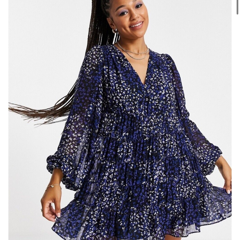 Ted Baker Trissa Women’s Blue Mini Dress Size 1 = 4 Long Sleeve Flowey Floral